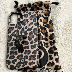 Loopy Case Leopard Print Phone Case - Black and Brown 12/12 pro